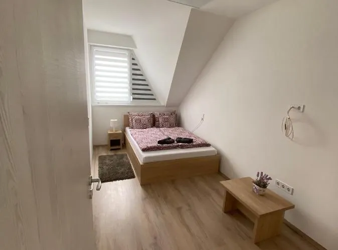 Hajnal Apartmanhaz 아파트 Hajdúszoboszló