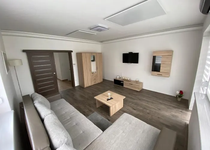 아파트 Hajnal Apartmanhaz Hajdúszoboszló