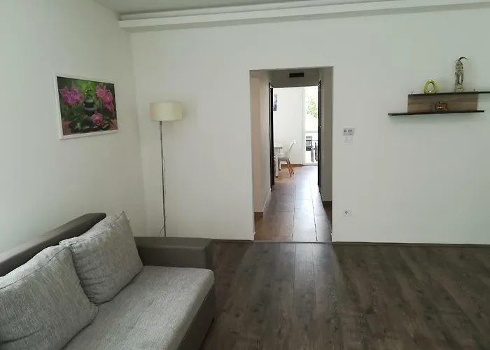 아파트 Hajnal Apartmanhaz Hajdúszoboszló