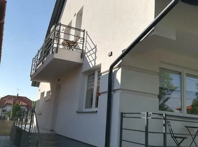 Hajnal Apartmanhaz 아파트 *