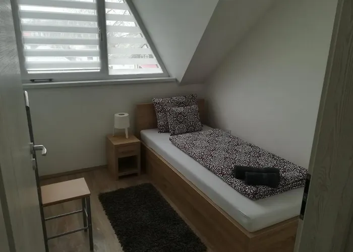 Hajnal Apartmanhaz *
