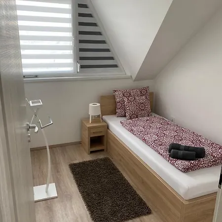 Hajnal Apartmanhaz *