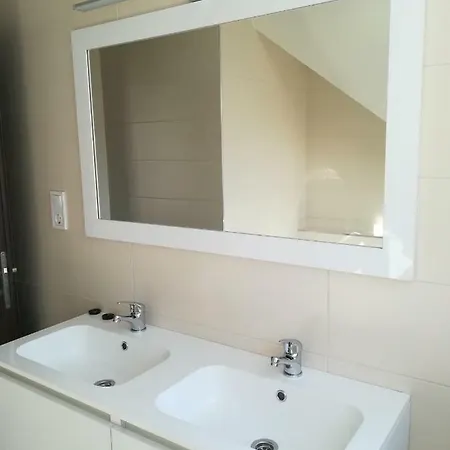 דירה Hajnal Apartmanhaz *