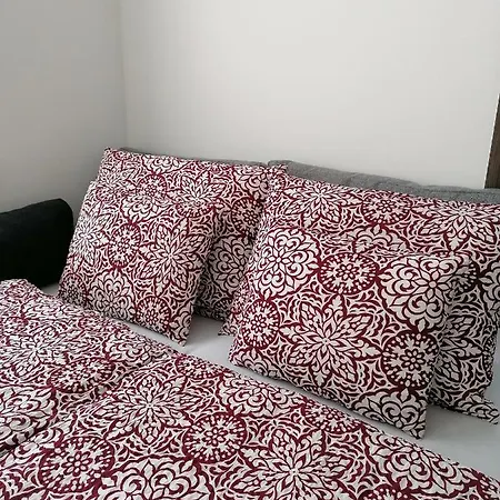 Hajnal Apartmanhaz *