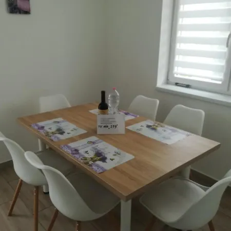 Hajnal Apartmanhaz