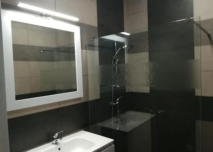 公寓 Hajnal Apartmanhaz *